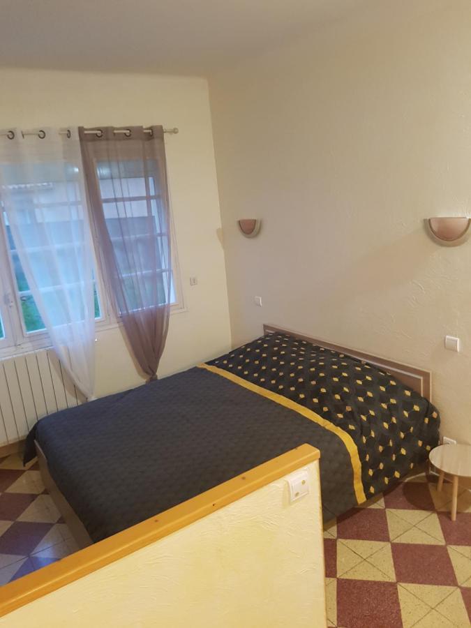 Bed and Breakfast Les Belles Nuits Le Bousquet-d'Orb Екстер'єр фото